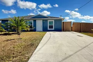 7004 Tide Cir, Labelle, FL 33935 - Photo 1