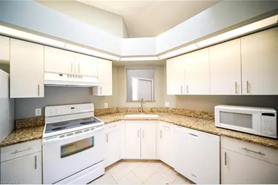 25431 Fairway Dunes Ct, Bonita Springs, FL 34135 - Photo 3