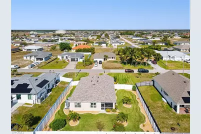 1018 NW 19th St, Cape Coral, FL 33993 - Photo 45