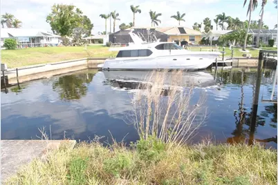 1625 SE 39th St, Cape Coral, FL 33904 - Photo 37