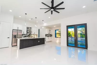 916 Jefferson Ave, Lehigh Acres, FL 33936 - Photo 5