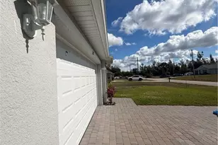 2115 NE 39th Terrace, Cape Coral, FL 33909 - Photo 5