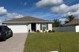 2115 NE 39th Terrace, Cape Coral, FL 33909 - Photo 3