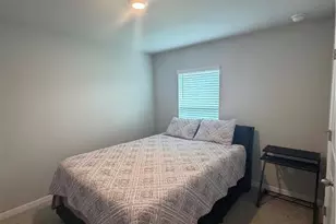 2115 NE 39th Terrace, Cape Coral, FL 33909 - Photo 23