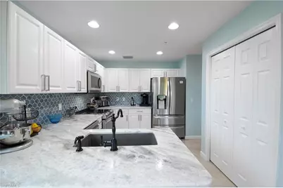 4679 Club Dr #102, Port Charlotte, FL 33953 - Photo 9