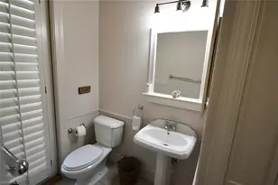 1829 Piccadilly Cir, Cape Coral, FL 33991 - Photo 39