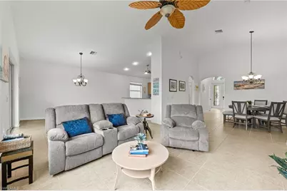 8615 Sumner Ave, Fort Myers, FL 33908 - Photo 11