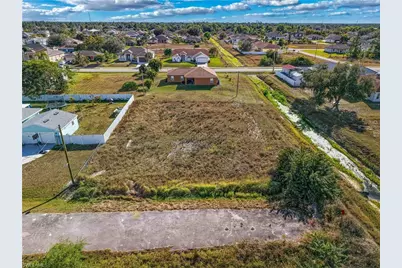 4213 13th St W, Lehigh Acres, FL 33971 - Photo 5