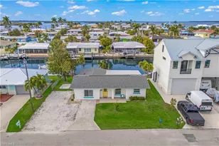 2742 Bruce St, Matlacha, FL 33993 - Photo 33