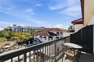 221 9th St S, Naples, FL 34102 - Photo 13