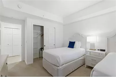 221 9th St S #207, Naples, FL 34102 - Photo 21