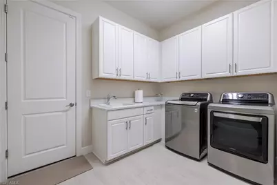 11651 Canal Grande Dr, Fort Myers, FL 33913 - Photo 27