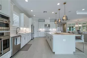 11651 Canal Grande Dr, Fort Myers, FL 33913 - Photo 9