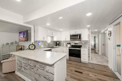 67 Percy St, Fort Myers, FL 33908 - Photo 15