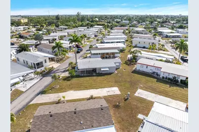 67 Percy St, Fort Myers, FL 33908 - Photo 9