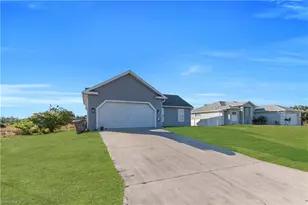 1036 Gunby Ave S, Lehigh Acres, FL 33974 - Photo 9