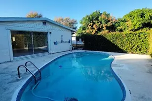 25 Maple Ave N, Lehigh Acres, FL 33936 - Photo 23