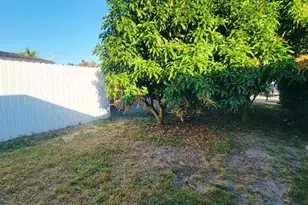 25 Maple Ave N, Lehigh Acres, FL 33936 - Photo 25