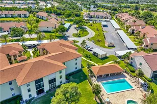 8595 Charter Club Cir, Fort Myers, FL 33919 - Photo 31