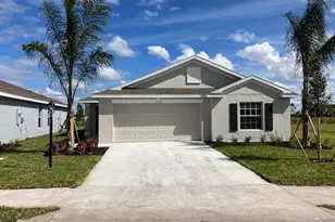 3904 Treasure Oak Wy, Fort Myers, FL 33905 - Photo 1