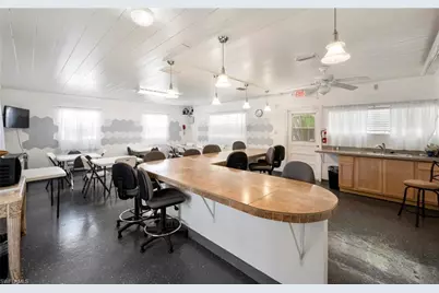 5523 Sir Walter Way, North Fort Myers, FL 33917 - Photo 39