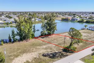 1235 NW 20th Pl, Cape Coral, FL 33993 - Photo 9