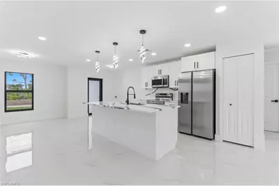 1918 NW 21st Ter, Cape Coral, FL 33993 - Photo 5