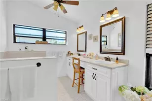 8866 Banyan Cove Cir, Fort Myers, FL 33919 - Photo 25