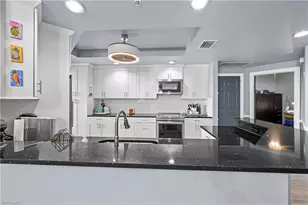 2745 1st St, Fort Myers, FL 33916 - Photo 11