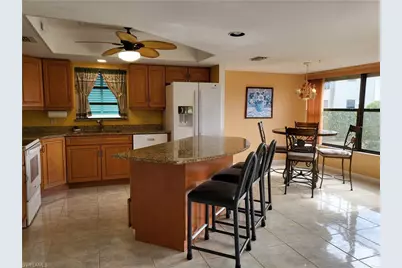 1914 SE 40th Ter #106, Cape Coral, FL 33904 - Photo 7