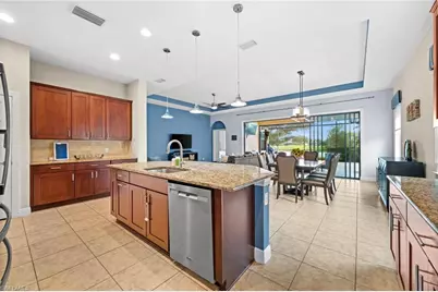 10275 Ashbrook Ct, Fort Myers, FL 33913 - Photo 7