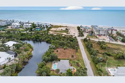3304 Saint Kilda Rd, Sanibel, FL 33957 - Photo 11