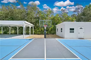 6941 Hunters Rd, Naples, FL 34109 - Photo 9