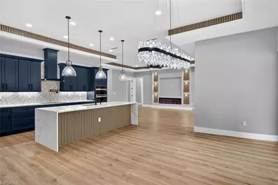 10318 St Patrick Ln, Bonita Springs, FL 34135 - Photo 11