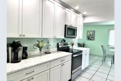 1048 Porpoise Rd, Venice, FL 34293 - Photo 3