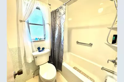 1048 Porpoise Rd, Venice, FL 34293 - Photo 15