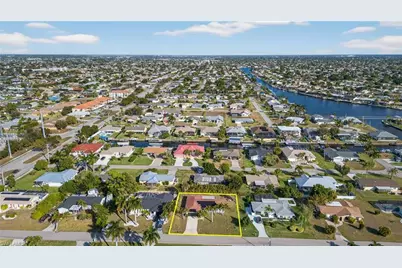 113 SE 41st St, Cape Coral, FL 33904 - Photo 25