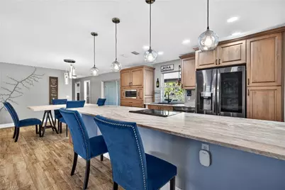 113 SE 41st St, Cape Coral, FL 33904 - Photo 7