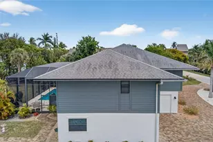 1379 Albatross Rd, Sanibel, FL 33957 - Photo 43