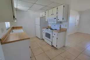 7035 Cedarhurst Dr, Fort Myers, FL 33919 - Photo 11