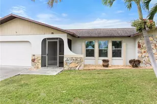 2224 SE 6th Ave, Cape Coral, FL 33990 - Photo 5