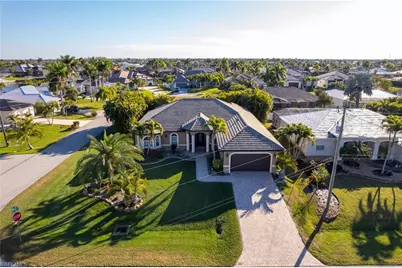 2601 SW 29th Pl, Cape Coral, FL 33914 - Photo 5