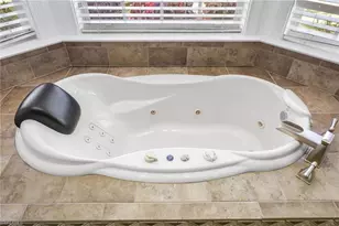 2601 SW 29th Pl, Cape Coral, FL 33914 - Photo 17