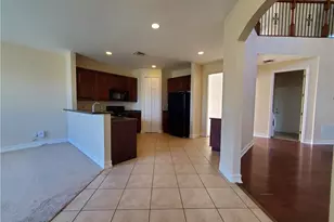 1249 NW 37th Ave, Cape Coral, FL 33993 - Photo 7