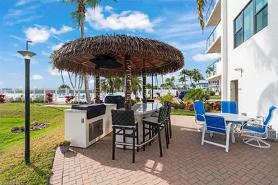 18120 San Carlos Blvd #805, Fort Myers Beach, FL 33931 - Photo 29