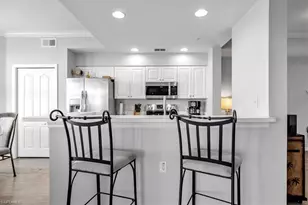 10391 Butterfly Palm Dr, Fort Myers, FL 33966 - Photo 7