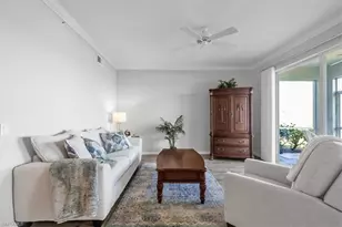 10391 Butterfly Palm Dr, Fort Myers, FL 33966 - Photo 3