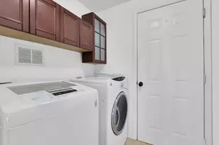 1860 Concordia Lake Cir, Cape Coral, FL 33909 - Photo 25