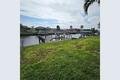 1118 SE 16th Ter, Cape Coral, FL 33990 - Photo 7