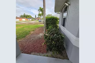 1118 SE 16th Ter, Cape Coral, FL 33990 - Photo 33